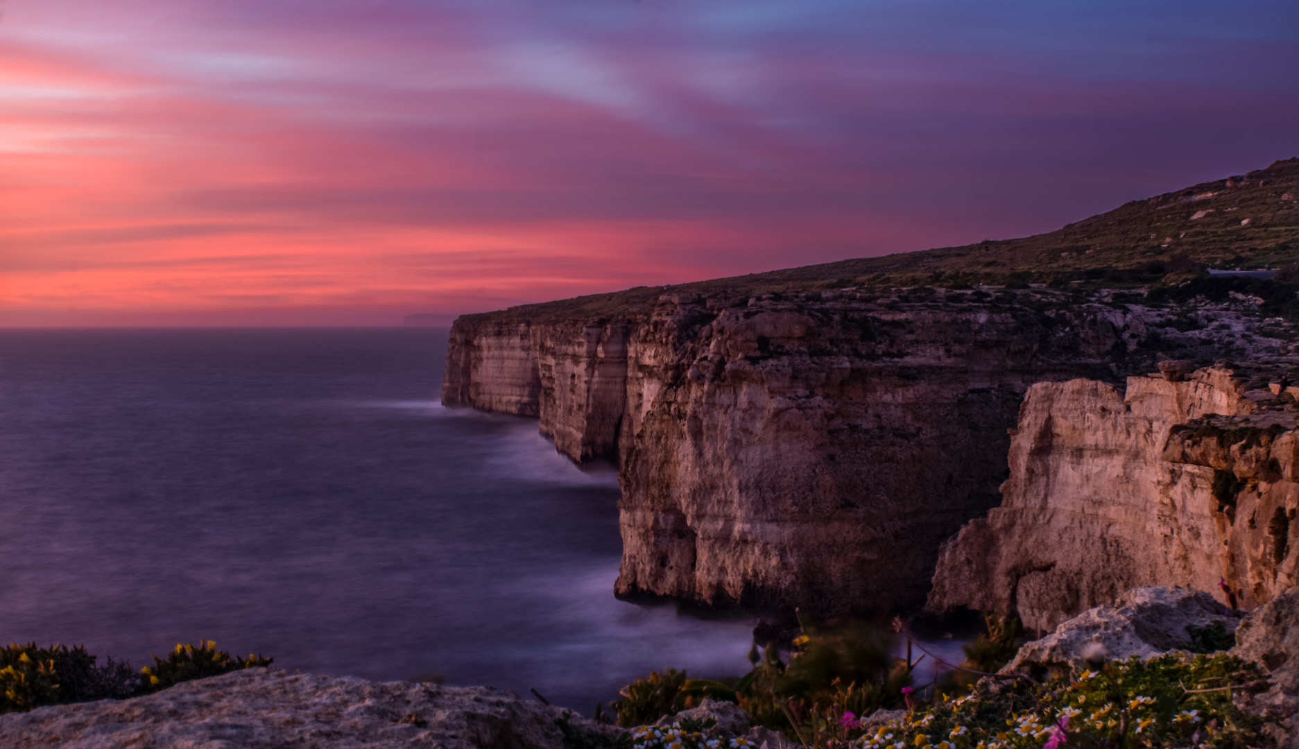 Migra l-Ferħa Sunset, Malta